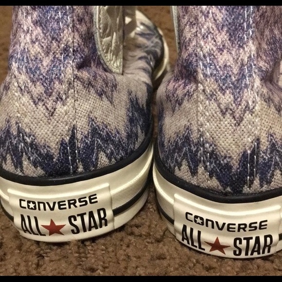Converse - Picture 4 of 4